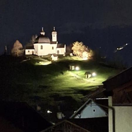 Exklusiv Appartement Innsbruck Bagian luar foto